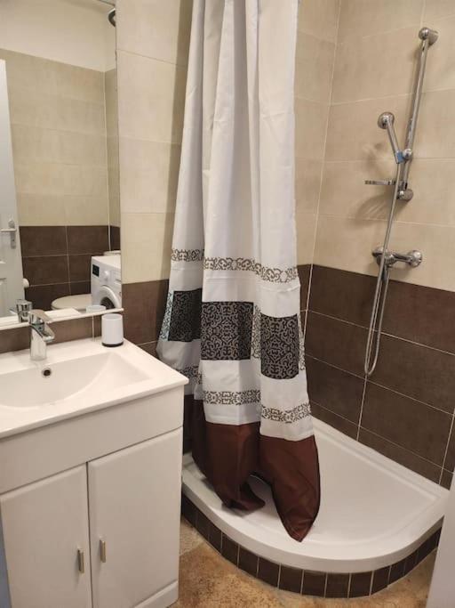 Appartement Sandonato Клермон-л'Эро Экстерьер фото